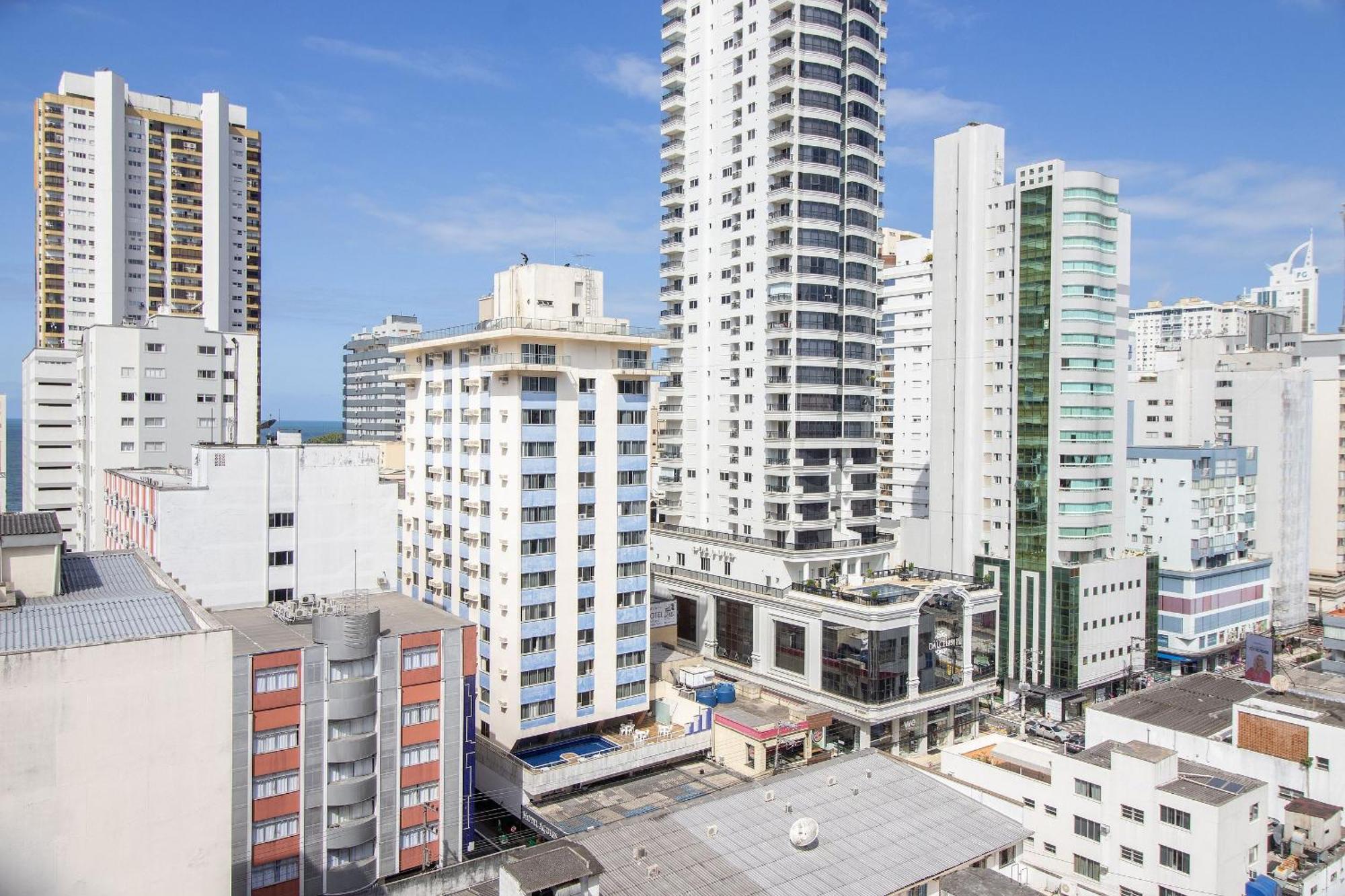 Appartement Bk81 - 3 Dorm, Climatizado, 2 Garagens, Wi-Fi à Balneário Camboriú Extérieur photo